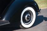 Ford DeLuxe Rumble Seat Cabriolet 1937 года